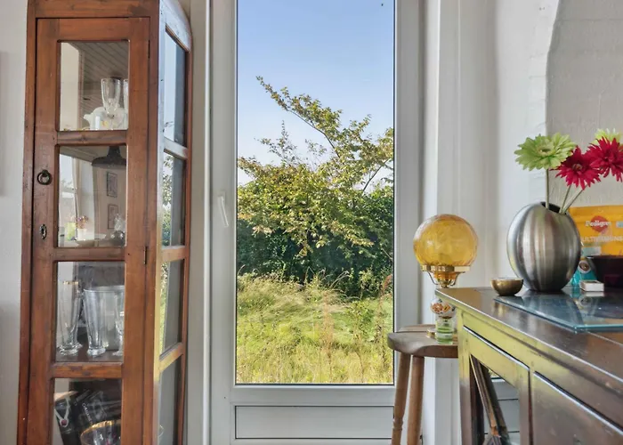 بيت للعطل Summer House In